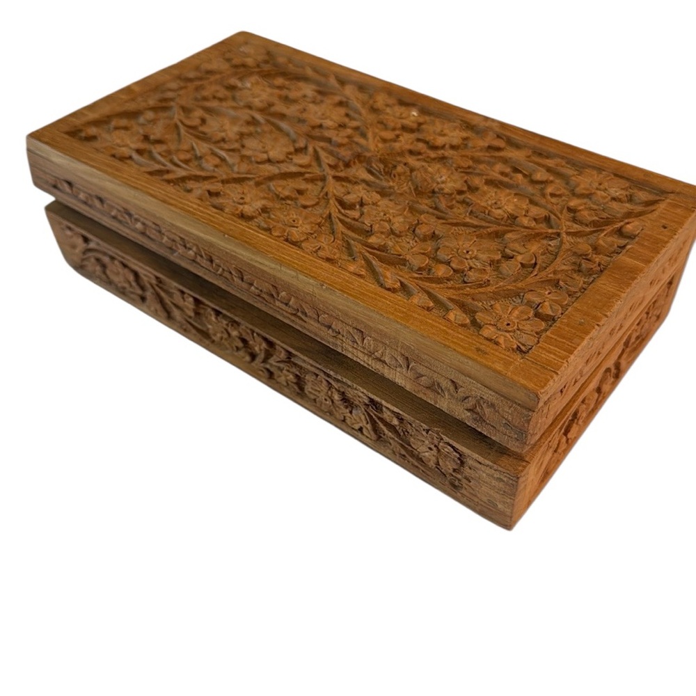 Vintage Hand Carved Intricately Wooden Box - Brown Like New size  8x4.5”